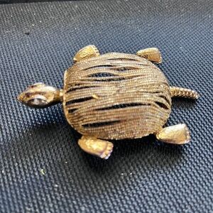Turtle Brooch.  Gold. Statement Piece.  Rare. Jewelry. Turtles Sea Animals